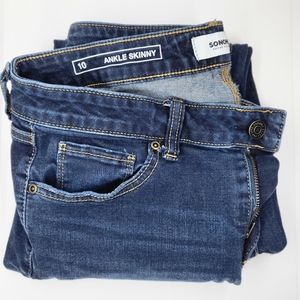 Sonoma skinny jeans